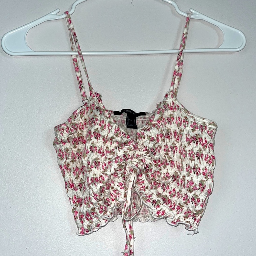 Forever 21 Floral Cropped and Ruched Top